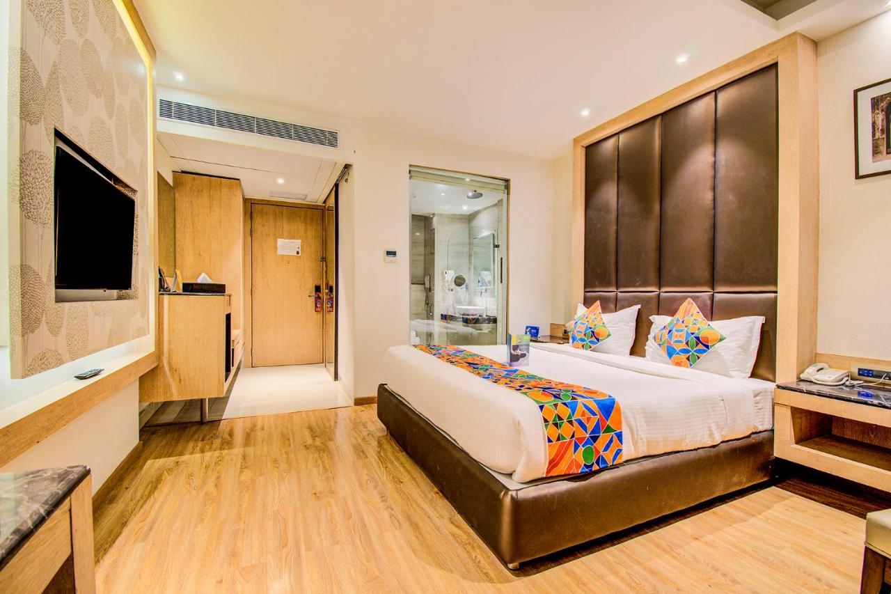 Fabhotel Prime V Hazratganj Lucknow Exterior foto
